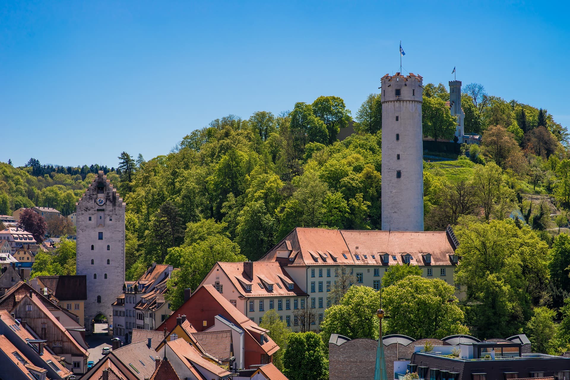 Rechtliche Aspektes beim Immobilienverkauf in Ravensburg: Worauf Sie achten müssen