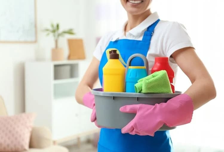 Büroreinigung für strukturierte Pflege von Gewerbeobjekten