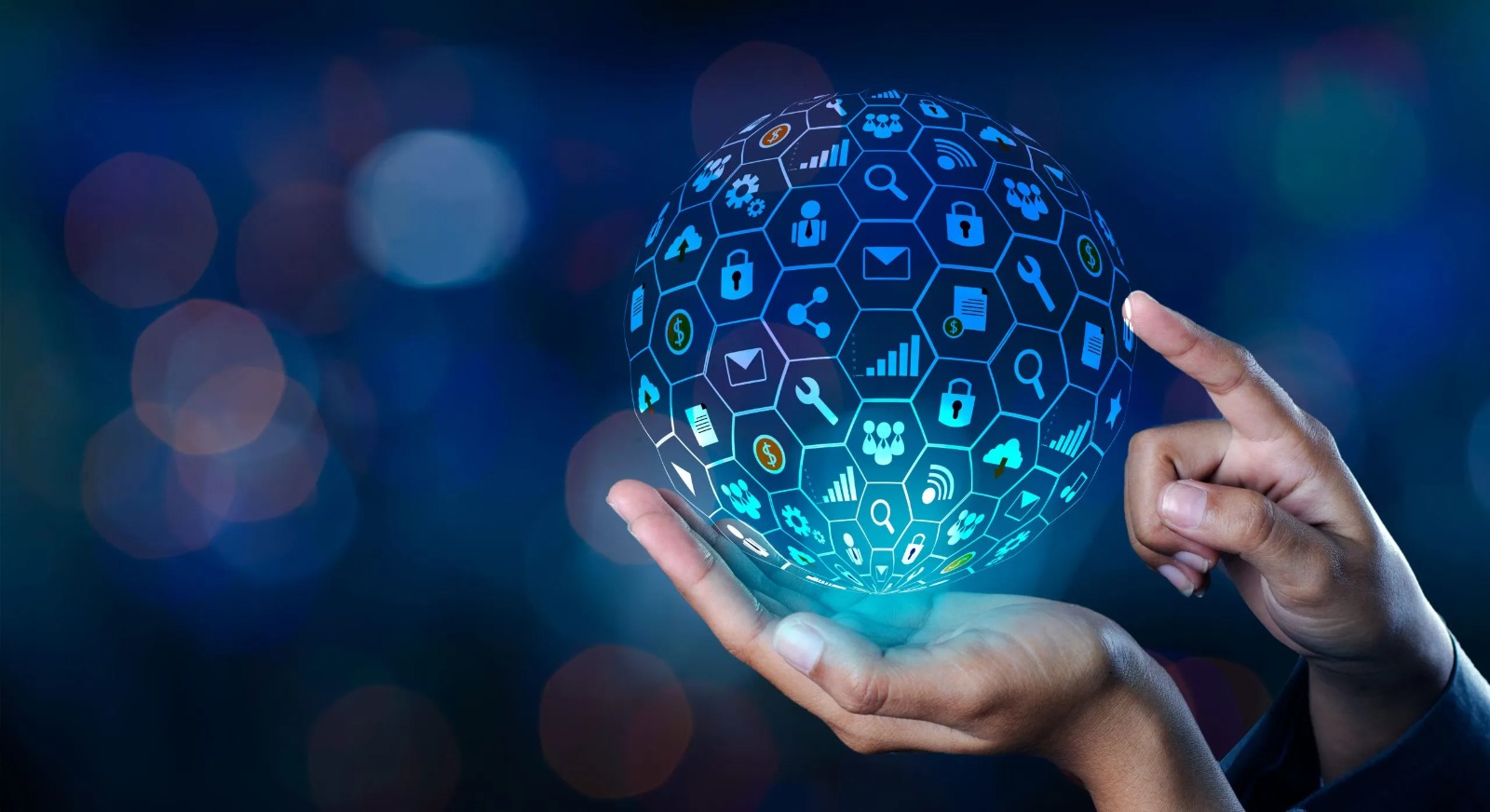Erfolgreich digitalisieren mit TORUTEC – IT Service Leipzig