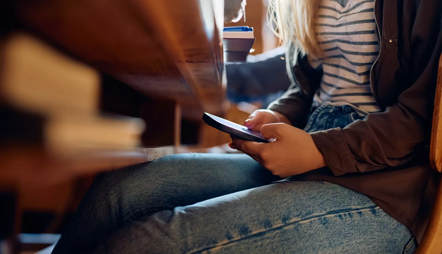 Manipulationsschutz für den Unterricht: So sorgen FreeLock-Taschen für sichere Smartphone-Aufbewahrung