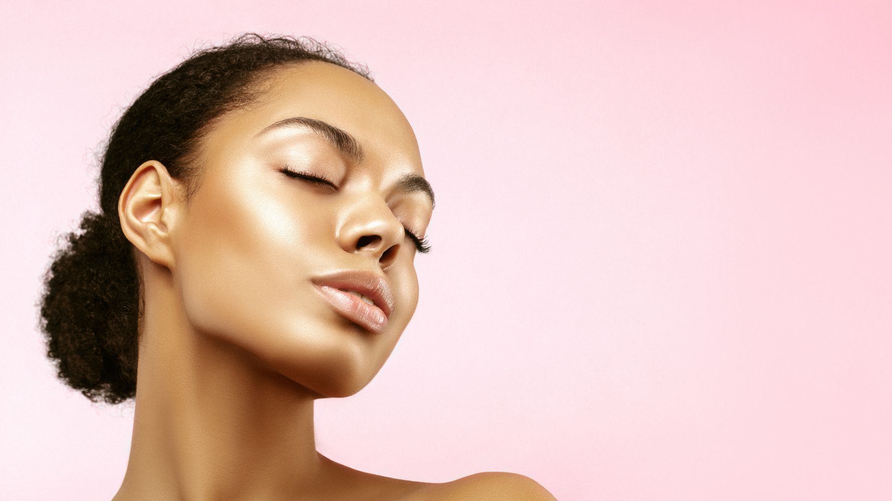 Glatte Haut mit juvederm filler – jetzt bei MorySkin erhältlich