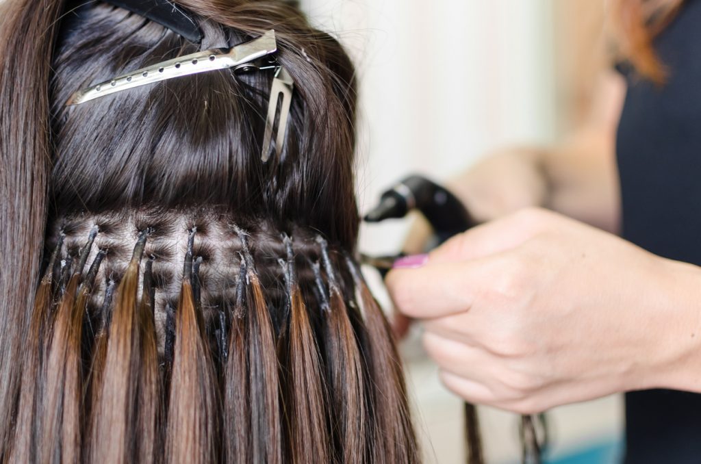 Bonding Extensions: Verleihen Sie Ihrem Haar neuen Schwung