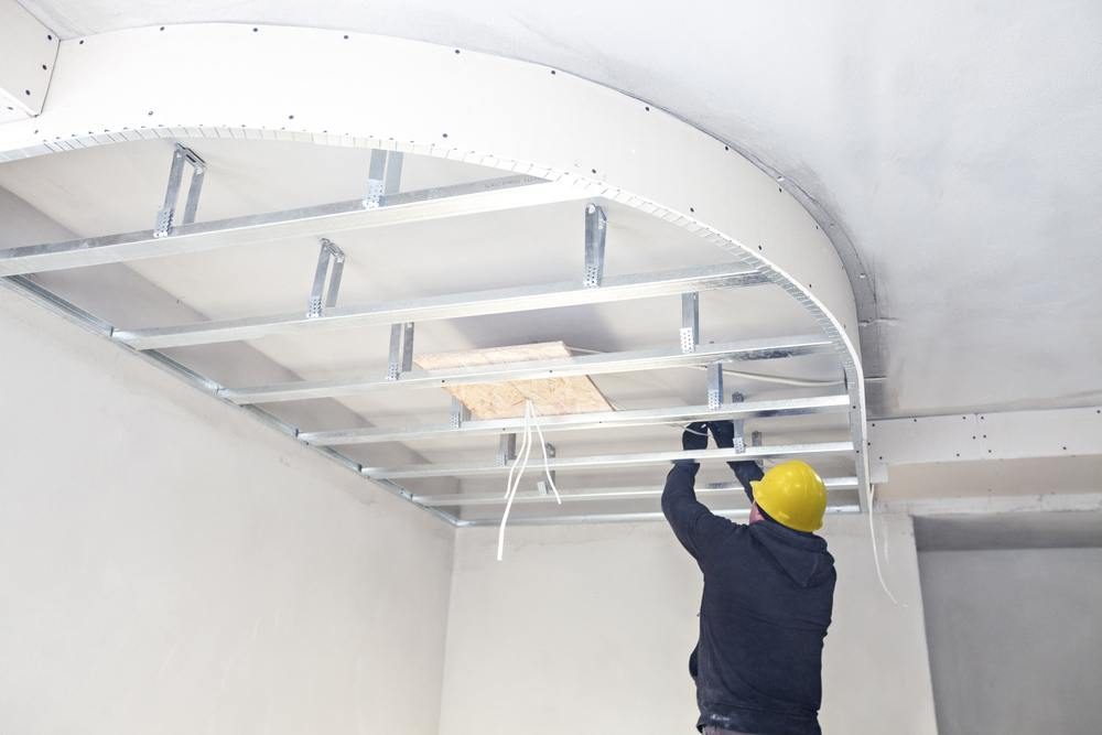 Warum das Decke verputzen oft mehr Probleme als Lösungen bringt
