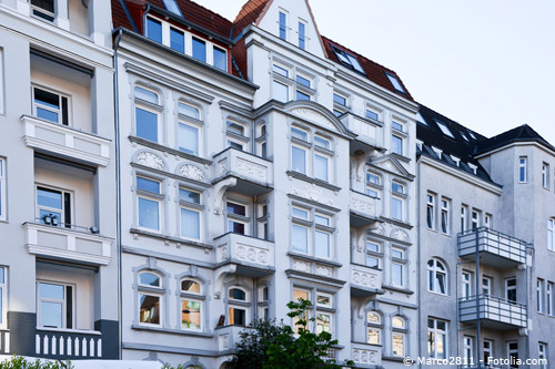 Die erste Wohnung mit kleinem Budget einrichten