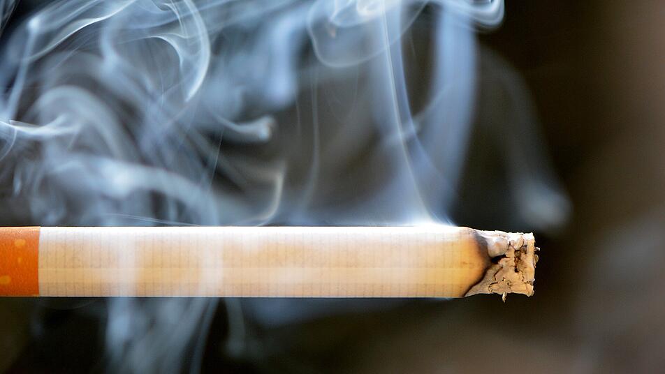 Rauchgenuss zum Schnäppchenpreis: Zigaretten günstiger kaufen